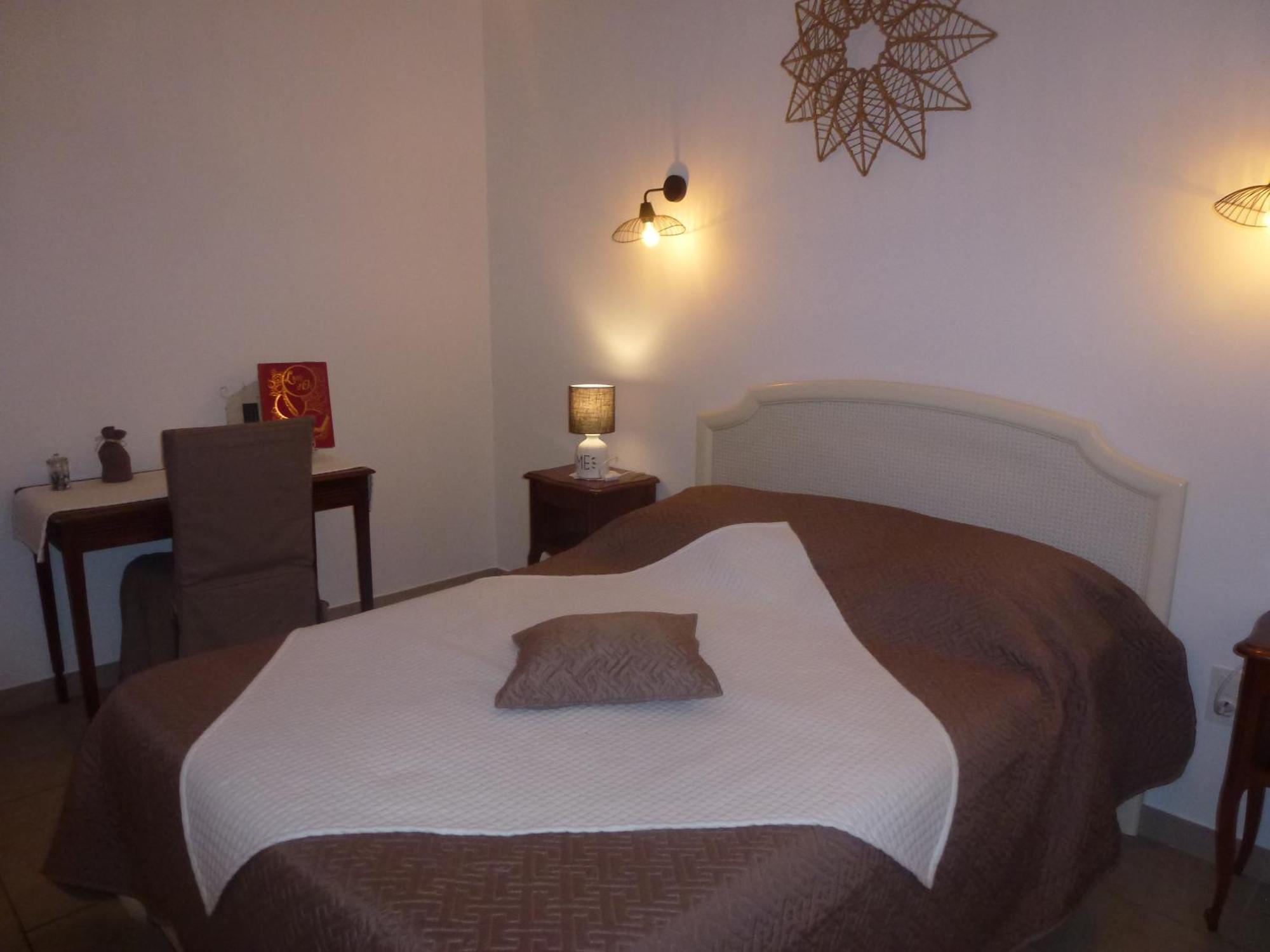 Chambre D'Hotes La Pinede Lambesc Kültér fotó