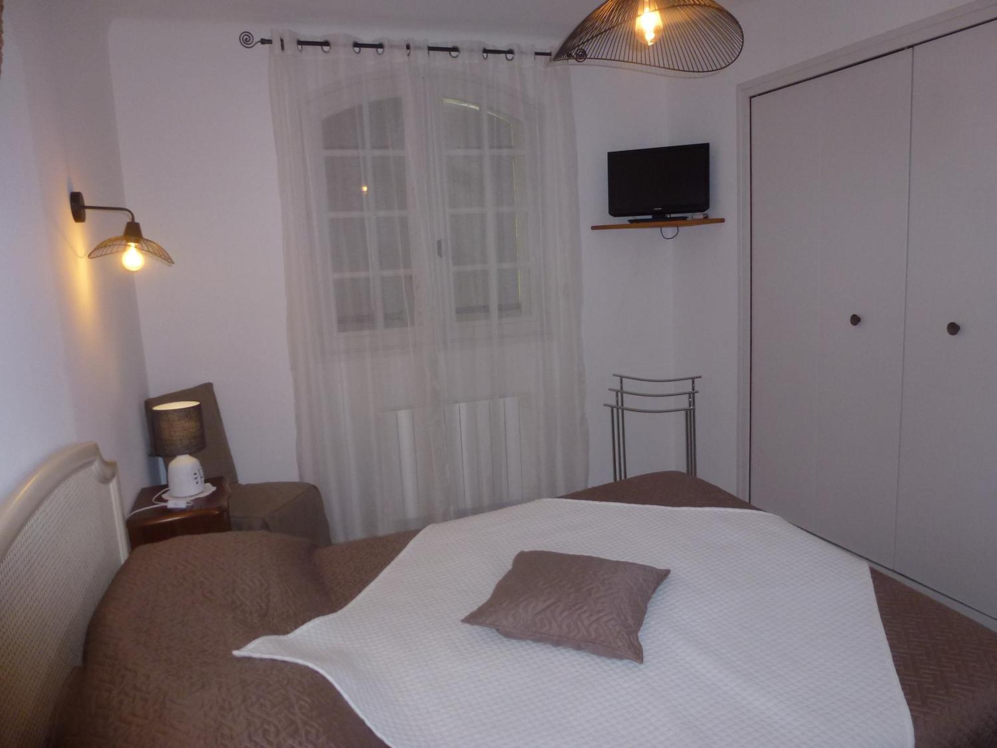 Chambre D'Hotes La Pinede Lambesc Kültér fotó