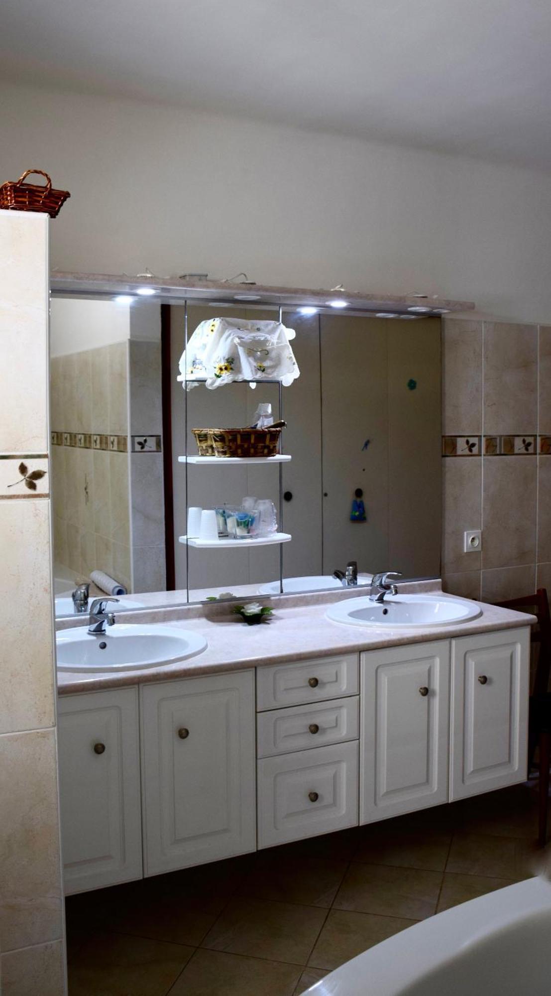 Chambre D'Hotes La Pinede Lambesc Kültér fotó
