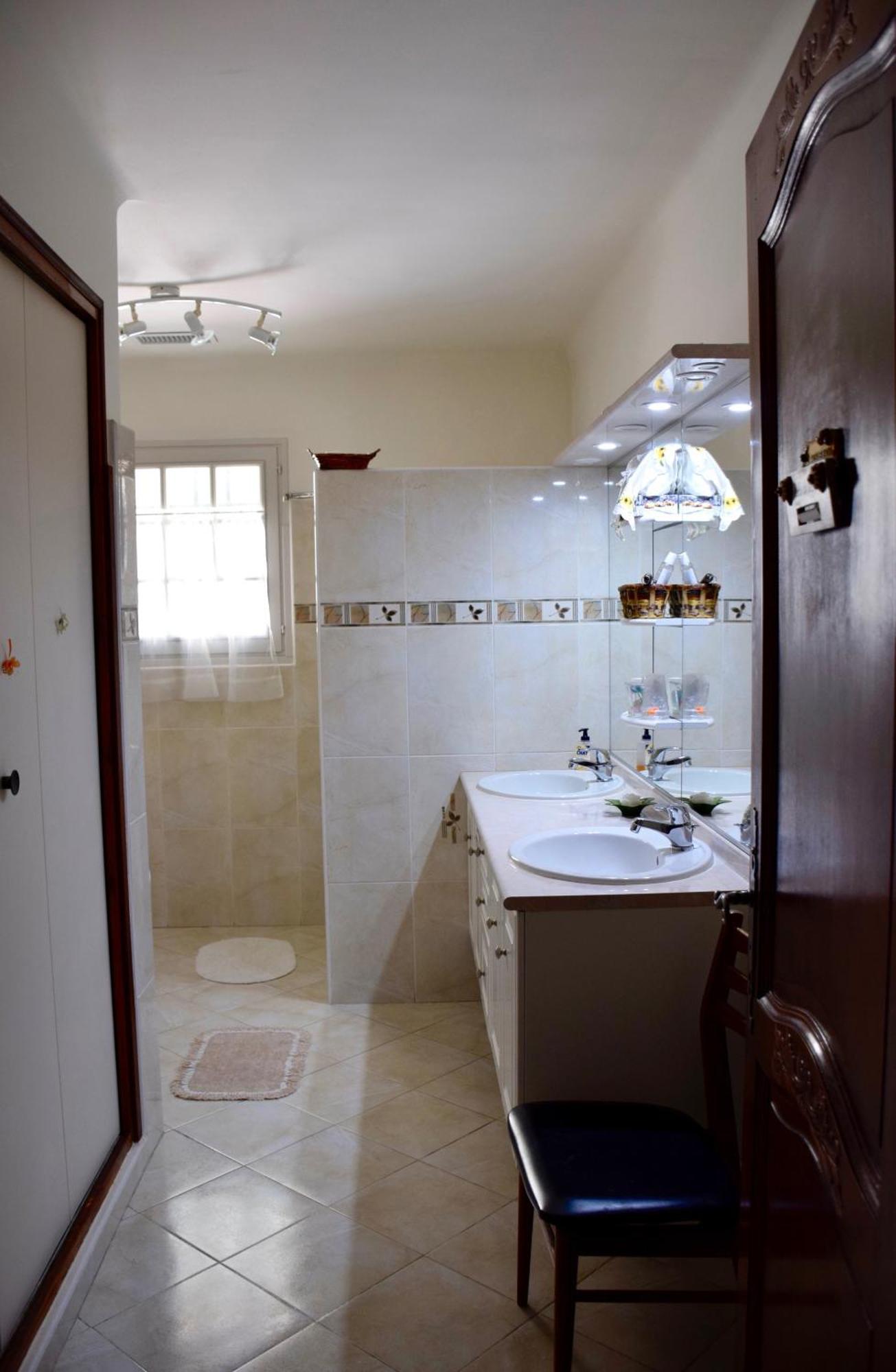 Chambre D'Hotes La Pinede Lambesc Kültér fotó